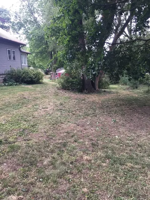 622 Cedar St, Dixon, IL 61021 photo 25