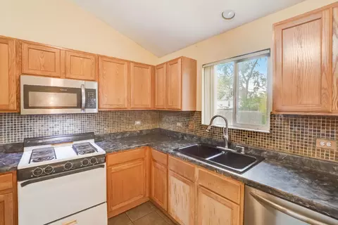 437 W 15th St, Chicago Heights, IL 60411 photo 19