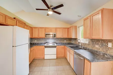 437 W 15th St, Chicago Heights, IL 60411 photo 17