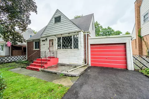 17514 Greenbay Ave, Lansing, IL 60438