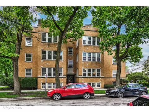 3804 N Hamilton Ave #1, Chicago, IL 60618
