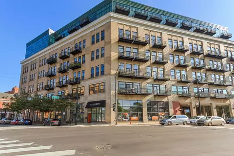 1645 W Ogden Ave #507, Chicago, IL 60612