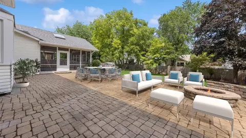 1943 Cromwell Dr, Wheaton, IL 60189 photo 36