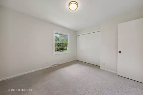 1943 Cromwell Dr, Wheaton, IL 60189 photo 23