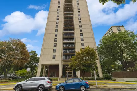 2605 S Indiana Ave #1505, Chicago, IL 60616