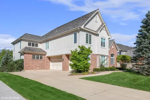 1112 Jonathan Dr, Inverness, IL 60010