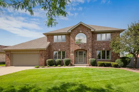 17624 Olivia Ln, Orland Park, IL 60467