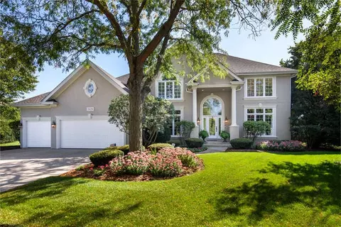 2624 Evercrest Ct, Naperville, IL 60564