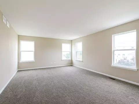 4800 Joyce Ln, Mchenry, IL 60050 photo 10