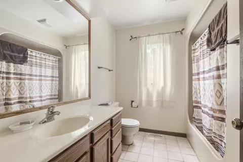 1010 Sunset Rd, Spring Grove, IL 60081 photo 31