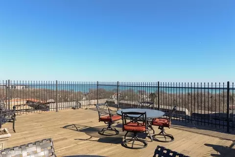 425 Grove St #5C, Evanston, IL 60201 photo 24