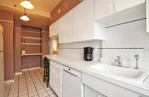 425 Grove St #5C, Evanston, IL 60201 photo 8