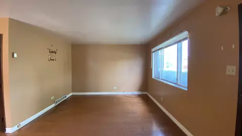 8908 S May St, Chicago, IL 60620 photo 4