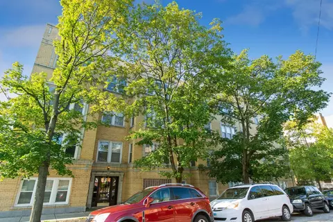 3417 W Ainslie St #3, Chicago, IL 60625