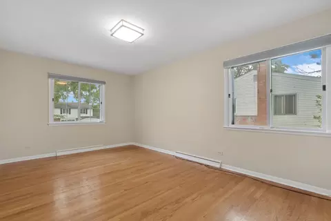 235 Willow Ave, Deerfield, IL 60015 photo 9