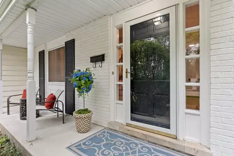 235 Willow Ave, Deerfield, IL 60015 photo 2