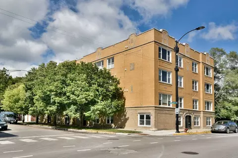 3206 W Berwyn Ave #2, Chicago, IL 60625