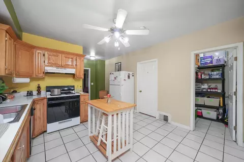 5413 S 74th Ave, Summit, IL 60501 photo 10