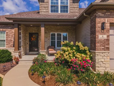 4 Ann Arbor Ct, Bloomington, IL 61705 photo 6