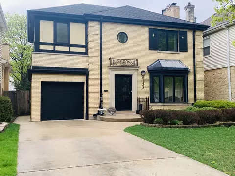 6133 N Kirkwood Ave, Chicago, IL 60646