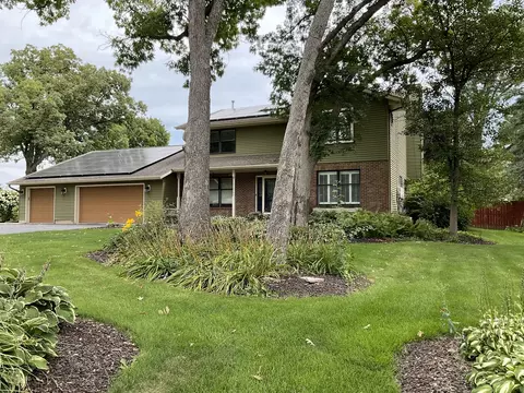 11315 James Ct, Genoa, IL 60135