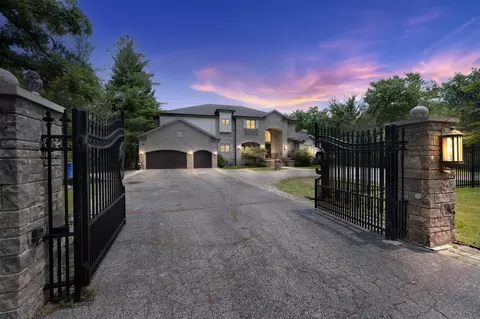 Undisclosed, Highland Park, IL 60035