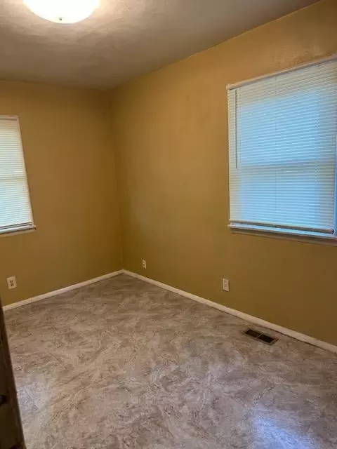 1607 Summit Ridge Rd, Champaign, IL 61821 photo 10