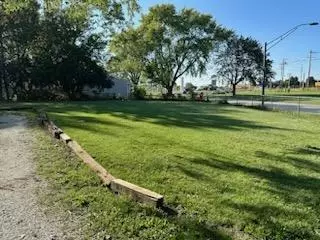 1607 Summit Ridge Rd, Champaign, IL 61821 photo 3