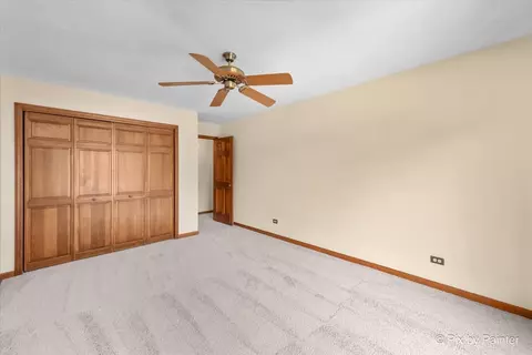 2300 Periwinkle Ln, Algonquin, IL 60102 photo 38