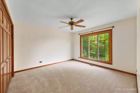 2300 Periwinkle Ln, Algonquin, IL 60102 photo 33