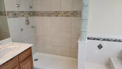 2300 Periwinkle Ln, Algonquin, IL 60102 photo 30