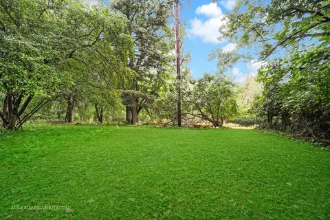 1624 E Chicago St, Elgin, IL 60120 photo 10