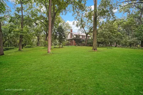 1624 E Chicago St, Elgin, IL 60120 photo 17