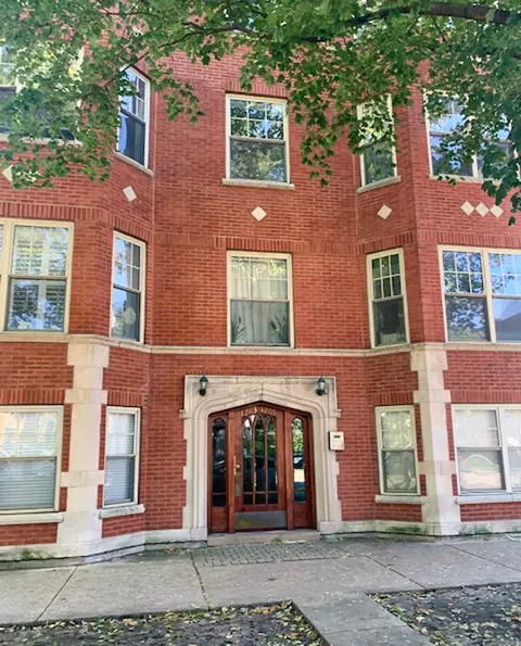 1265 W Granville Ave #2, Chicago, IL 60660