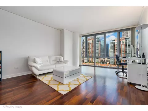450 E Waterside Dr #1010, Chicago, IL 60601 photo 2