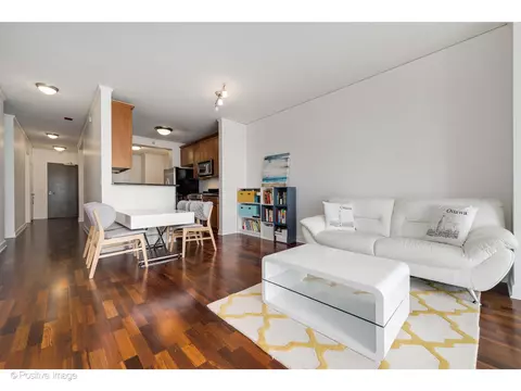450 E Waterside Dr #1010, Chicago, IL 60601 photo 5