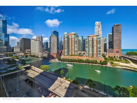 450 E Waterside Dr #1010, Chicago, IL 60601 photo 16