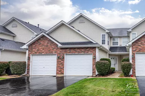 1506 Cottonwood Trl, Yorkville, IL 60560