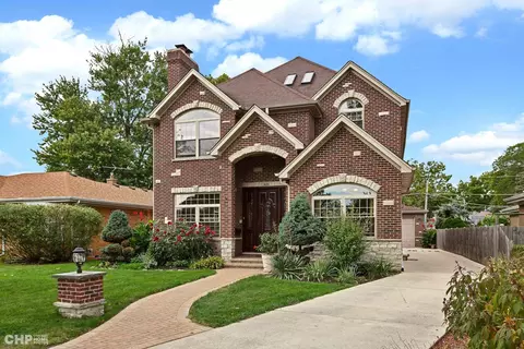 836 N Delphia Ave, Park Ridge, IL 60068