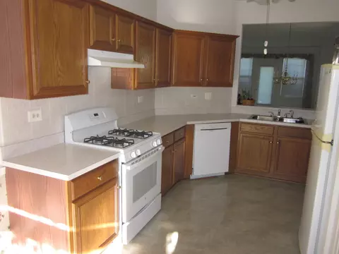 273 Torino Dr, Cary, IL 60013 photo 2