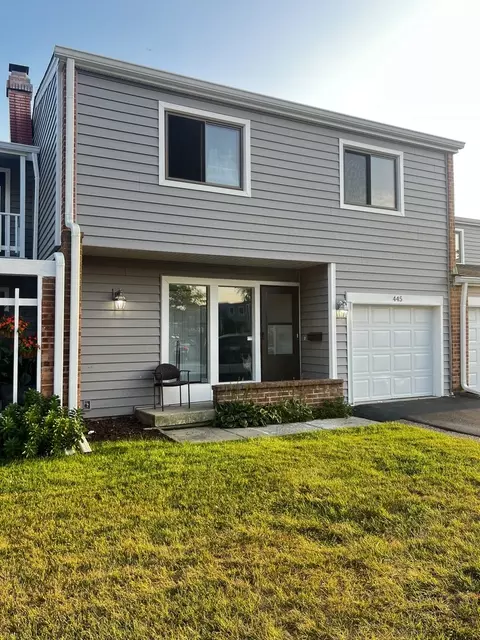445 Buckeye Dr, Wheeling, IL 60090 photo 2