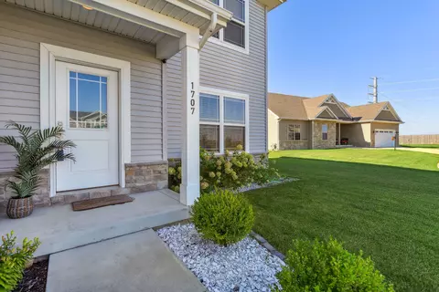 1707 Eagle Rd, Champaign, IL 61822 photo 5