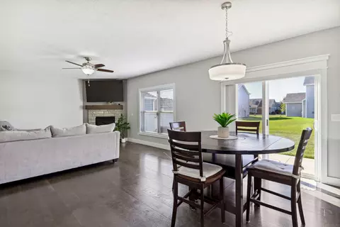 1707 Eagle Rd, Champaign, IL 61822 photo 8