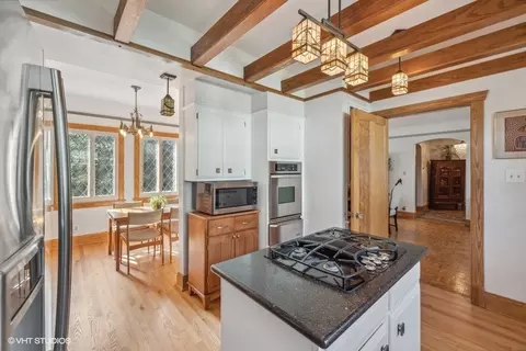 157 Bartram Rd, Riverside, IL 60546 photo 5