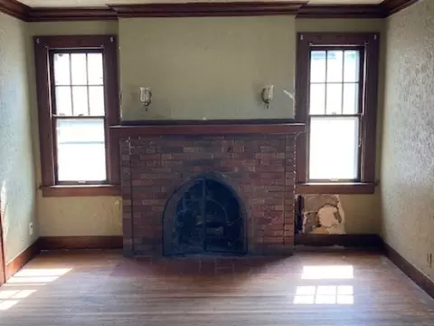 1021 Logan Ave, Elgin, IL 60120 photo 5