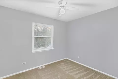 308 Chaparral Cir, Elgin, IL 60120 photo 21