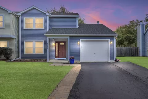 308 Chaparral Cir, Elgin, IL 60120
