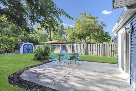 308 Chaparral Cir, Elgin, IL 60120 photo 25