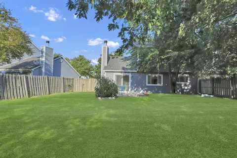 308 Chaparral Cir, Elgin, IL 60120 photo 28