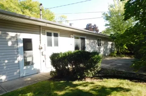 913 Beverly Dr, Wheeling, IL 60090 photo 13